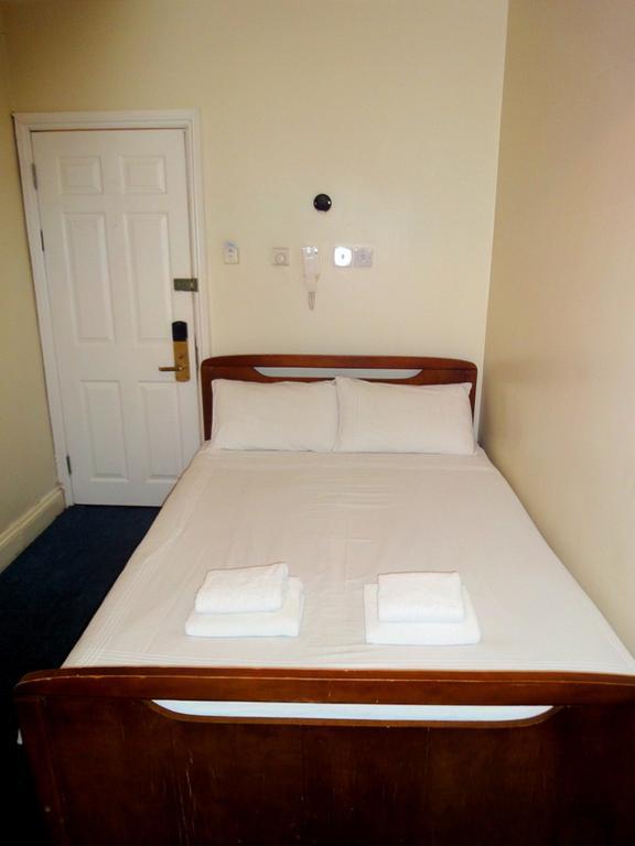 Apart-hotel Dylan Kensington 3*