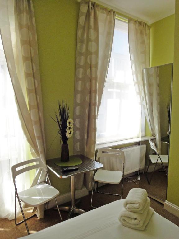 Dylan Kensington Apart-hotel 3*